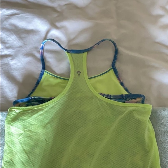 avivva tank top - Picture 2 of 3